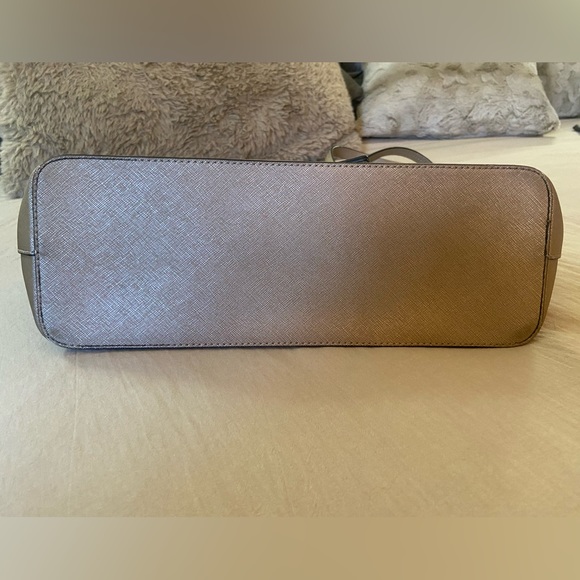 Karl Lagerfield Purse - Picture 7 of 11